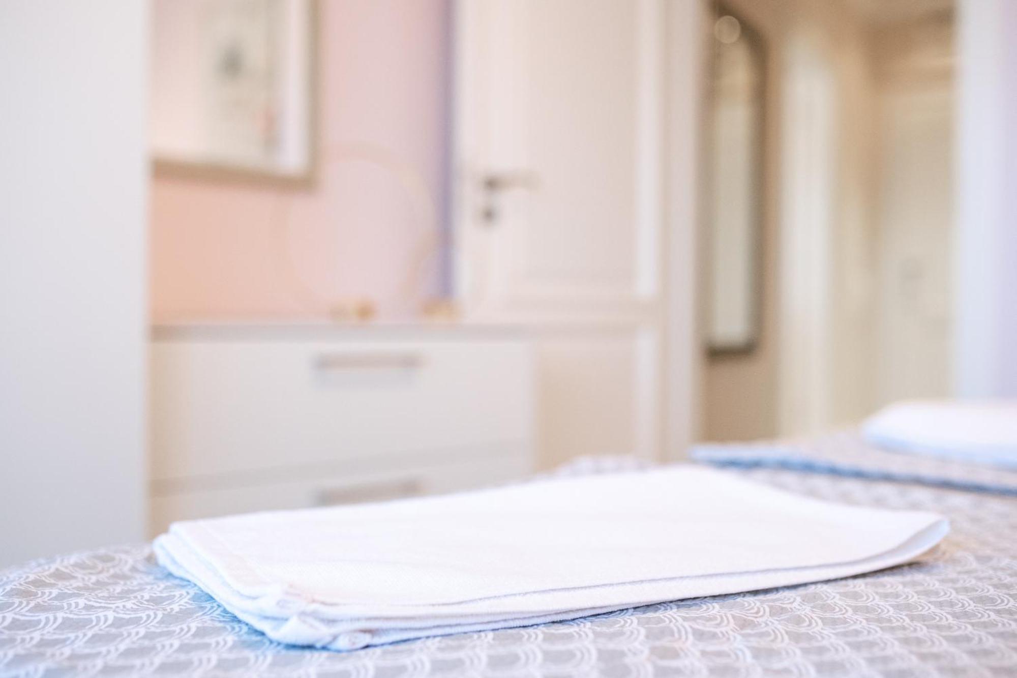 La Mer Luxury Apartments Sables d'or Chambre photo